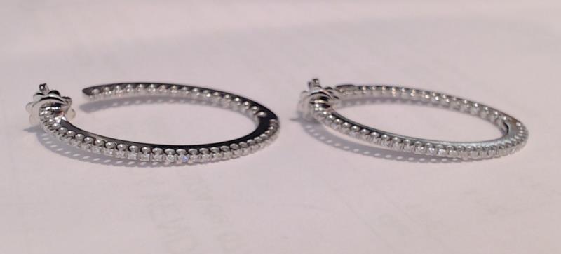 RECARLO - COPPIA ORECCHINI - ORO BIANCO 750/1000 - OVALI CON DIAMANTI TAGLIO BRILLANTE CT 0.20 TOTALI G - VS (SE151223) - 