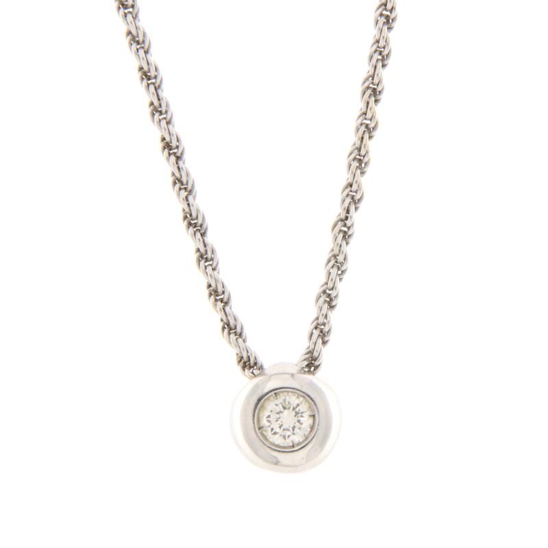 CATENA CON PENDENTE ORO BIANCO 750/1000 MAGLIA TRECCIA CON PUNTO LUCE A CIPOLLINO E DIAMANTE TAGLIO BRILLANTE CT 0.07 H - SI1 - CM. 43 - 