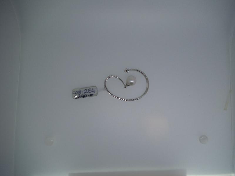 CIONDOLO ORO B..CO 750/1000 CON PERLA - 