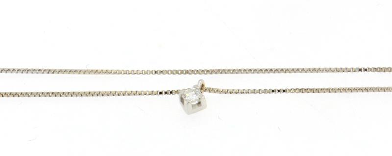 COLLANA IN ORO BIANCO 750\1000 PUNTO LUCE CON DIAMANTE MONTATURA A GRIFFE LUNGHEZZA 40 CM - 