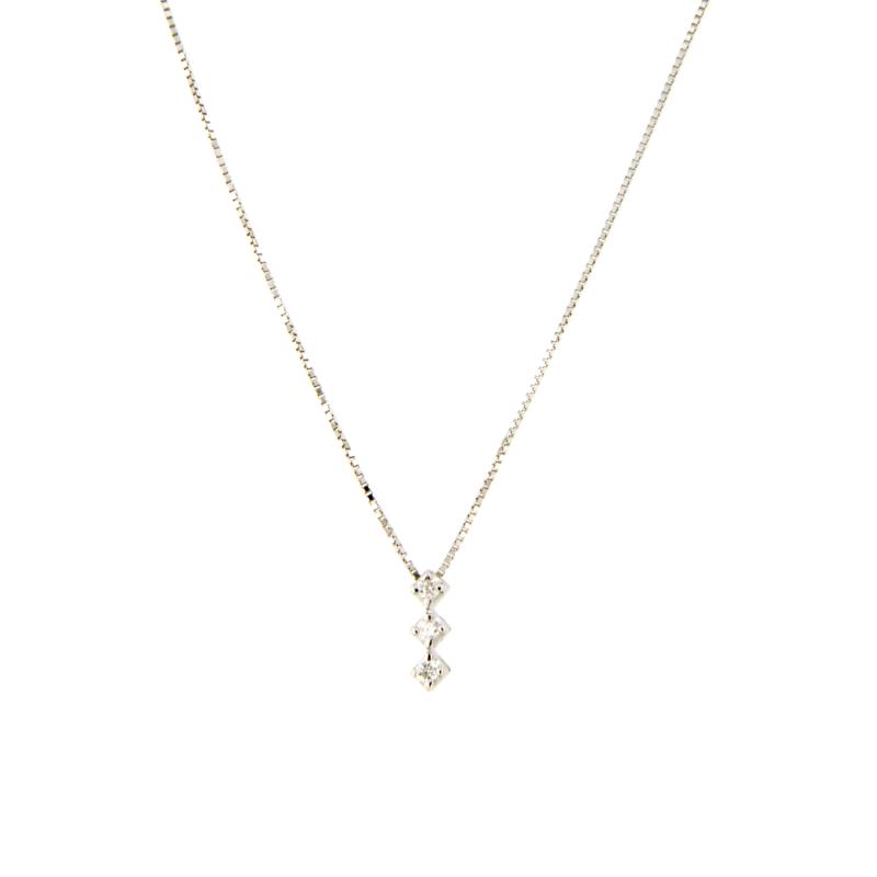 CATENA CON PENDENTE ORO BIANCO 750/1000 TRILOGY CON DIAMANTI TAGLIO BRILLANTE CT. 0,03 TOTALI G - I1 - CM 42.5 - 