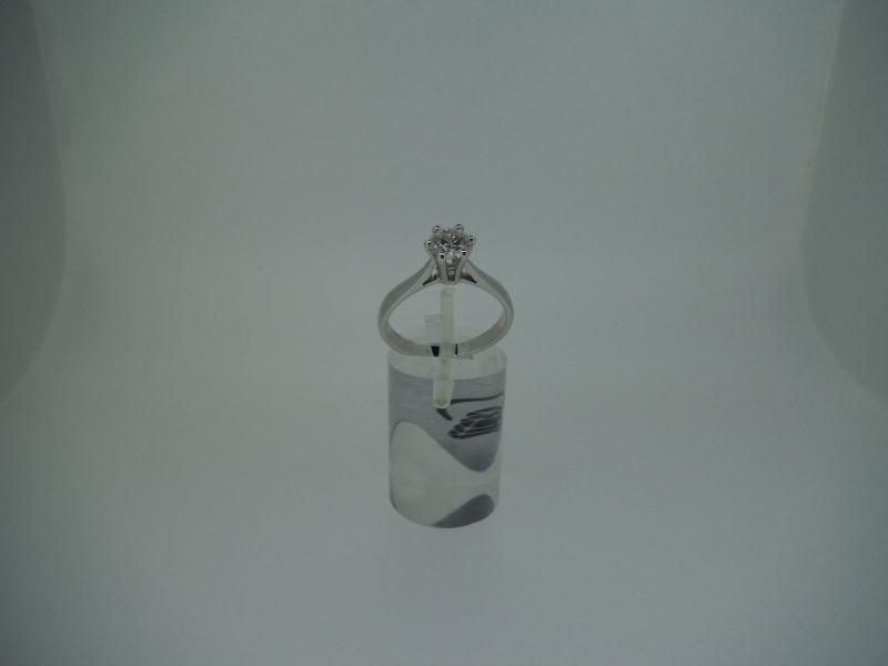 ANELLO ORO BIANCO CON DIAMANTE 0,54 CARATI COLORE I-J PUREZZA VVS1 - 